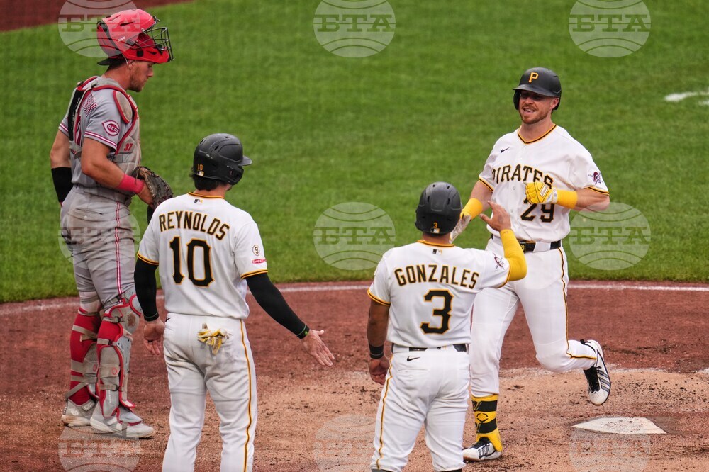 Reds Pirates Baseball