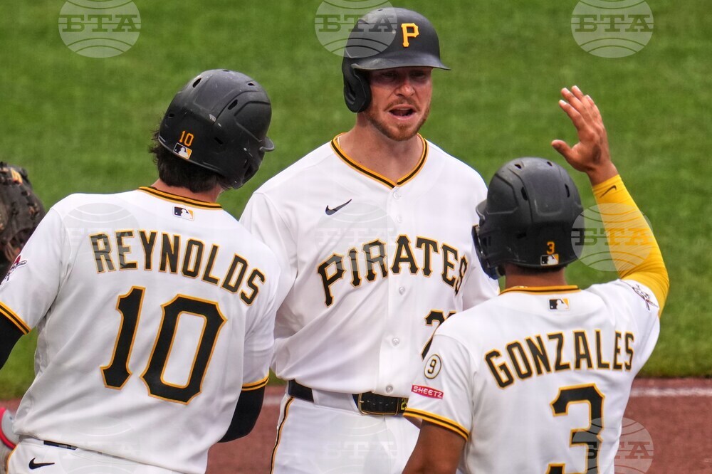 Reds Pirates Baseball