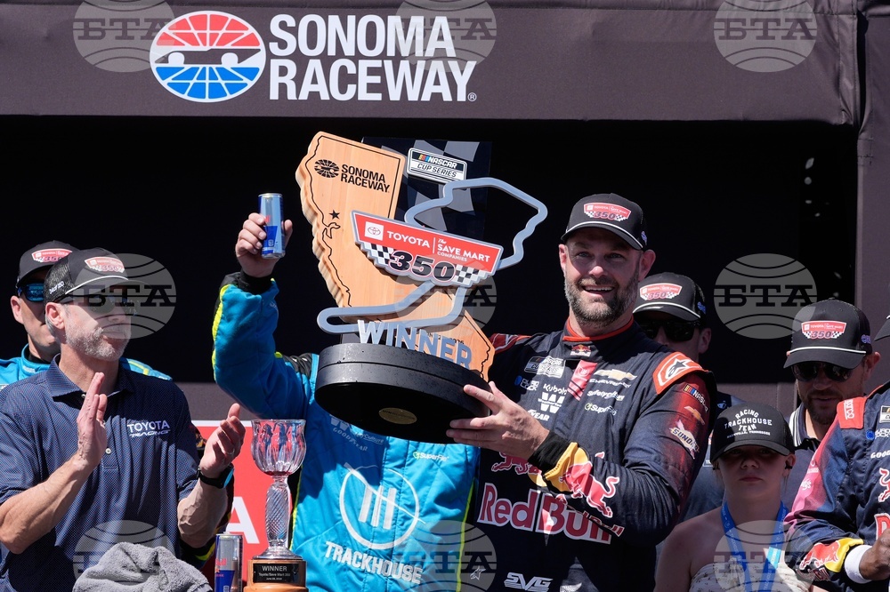NASCAR Sonoma Auto Racing