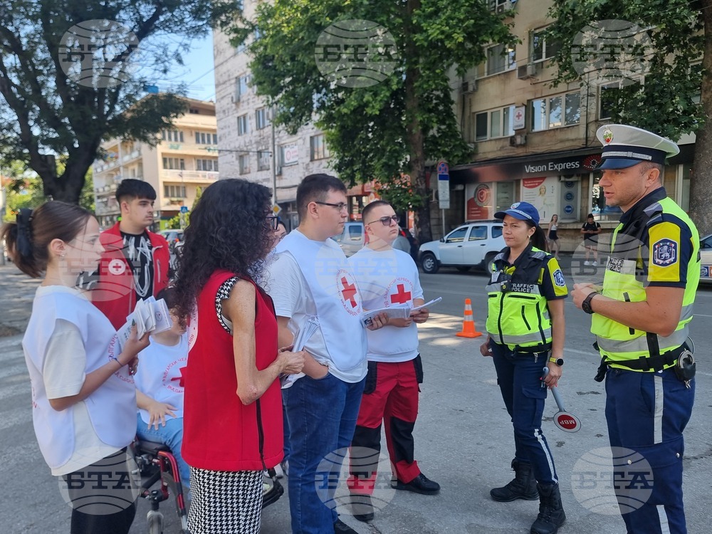 Плевен - пътна полиция - БЧК  - ден на пътната безопасност