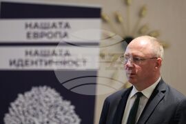 Станислав Стоянов - представяне на дейност