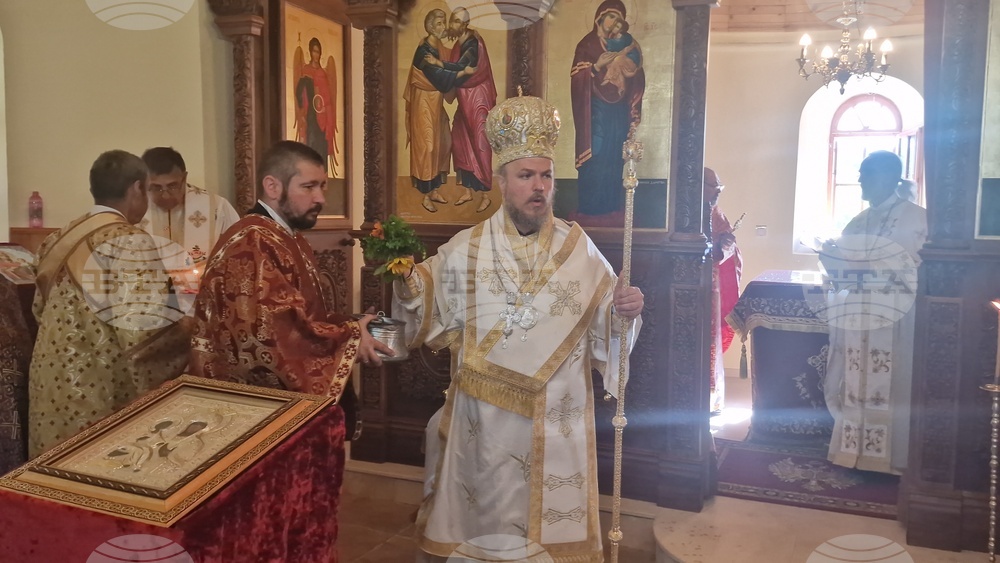 Село Осенец - храм „Св. св. Апостоли Петър и Павел“ - годишнина