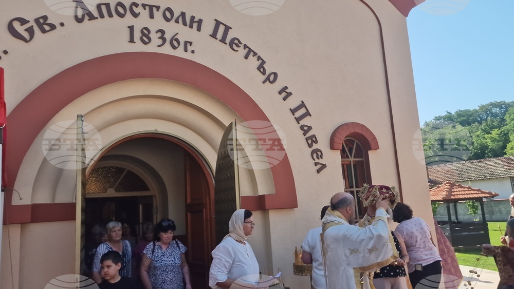 Село Осенец - храм „Св. св. Апостоли Петър и Павел“ - годишнина