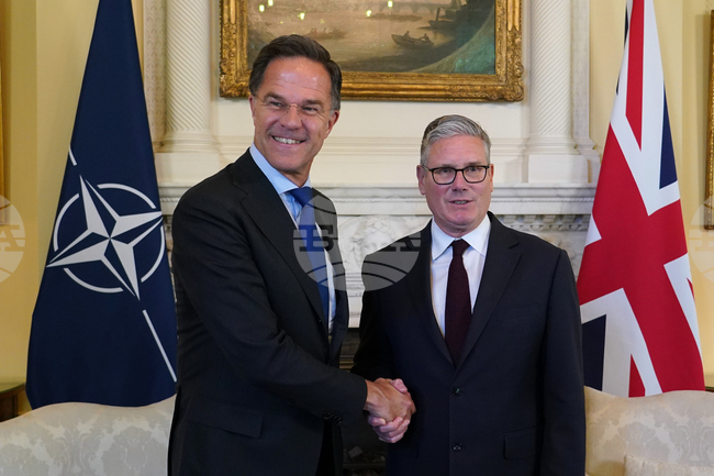 Генералният секретар на НАТО приветства плановете на Великобритания да увеличи разходите си за отбрана 