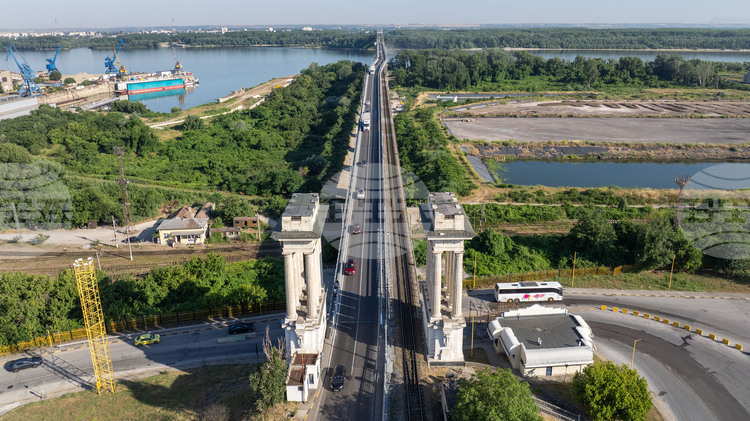 Traffic Resumes on Renovated Section of Danube Bridge near Ruse on June 30