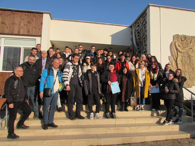 СУ „Христо Ботев” - Белоградчик е домакин на партньорска среща по проект на програма „Еразъм+”