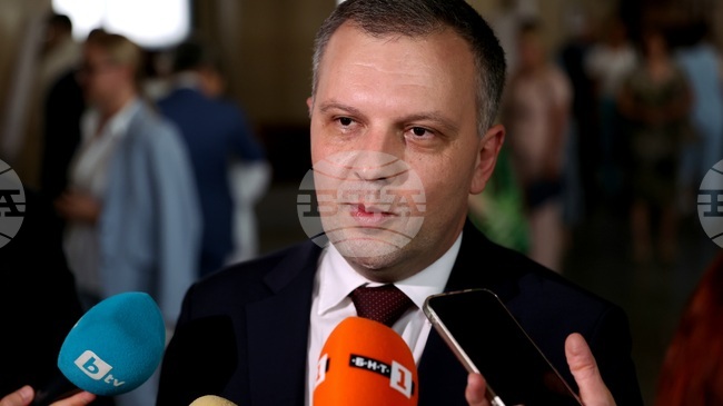 Justice Minister Calls for Swift Replacement of Supreme Judicial Council