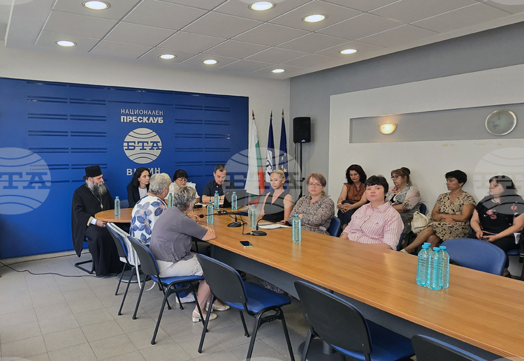 Participants in Foster Care Discussion in Vidin Emphasize Need for Broader Public Support