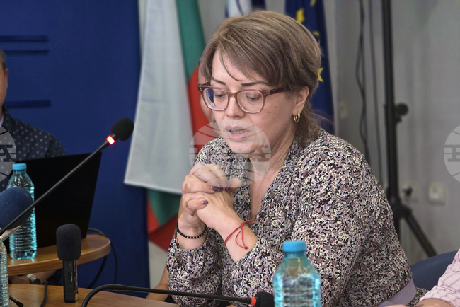 Приемната грижа в област Видин се нуждае от повече локална подкрепа и специалисти, каза Мая Петкова от отдел „Закрила на детето“