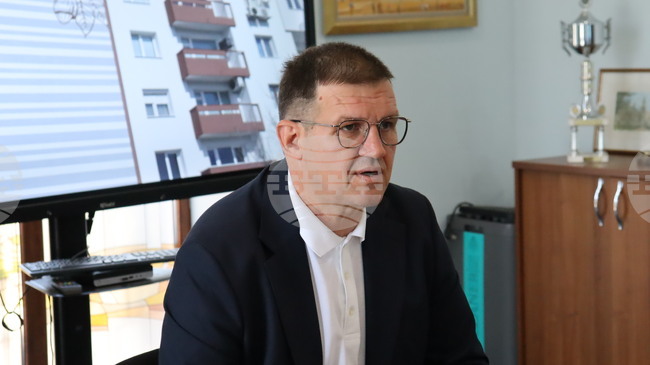 Спрямо общо 53 жилищни блока в Хасково са приключили или са в ход ремонти за енергийно обновяване, отчете кметът Станислав Дечев