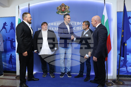 Министерство на младежта и спорта - Енчо Керязов - Владимир Кличко - среща