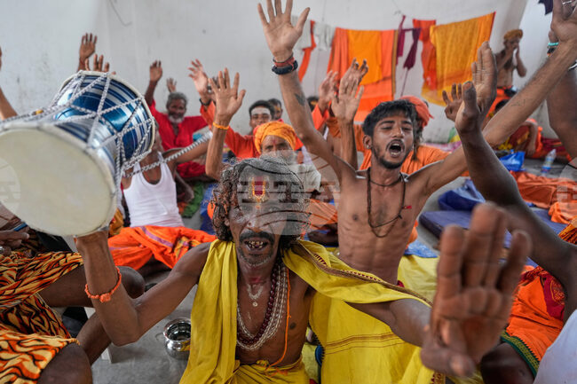 APTOPIX India Hindu Pilgrimage