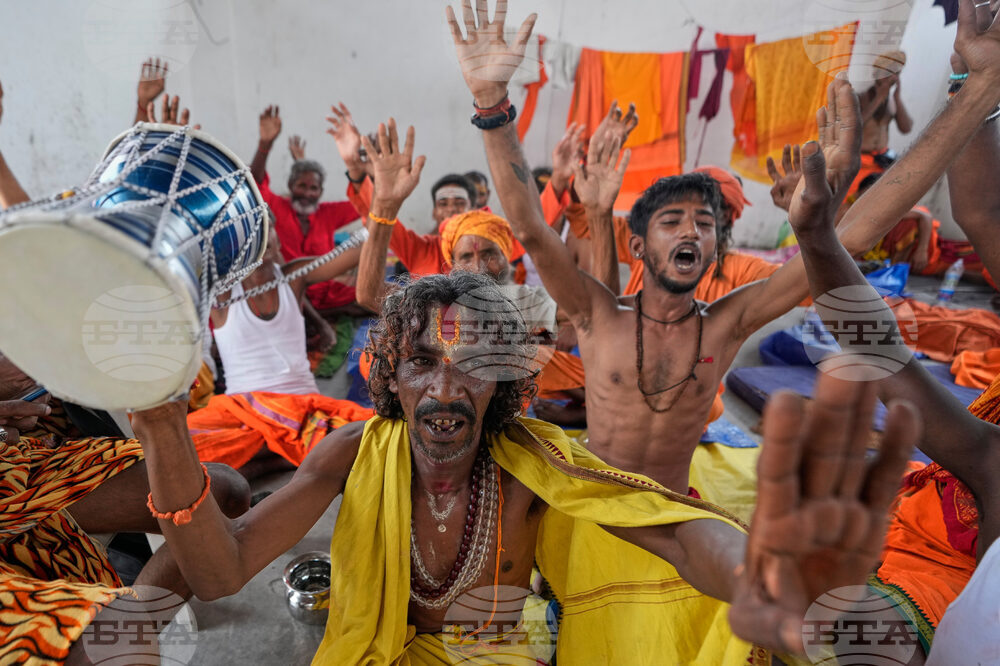 APTOPIX India Hindu Pilgrimage