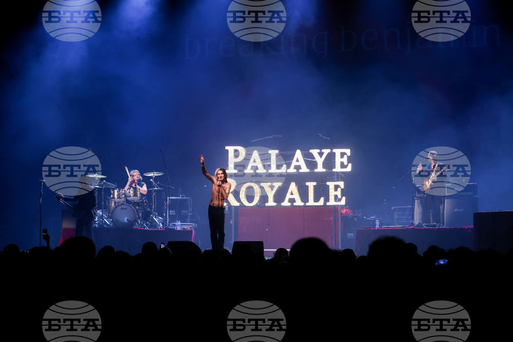 „Арена 8888“ - Palaye Royale - концерт