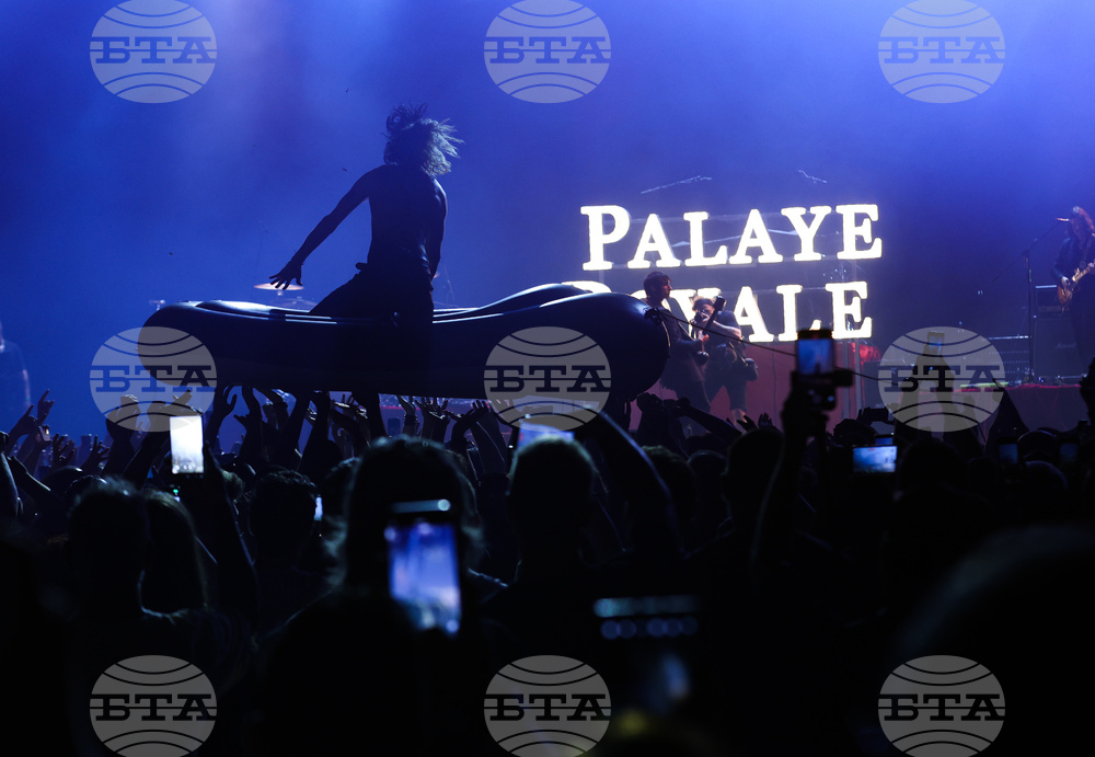 „Арена 8888“ - Palaye Royale - концерт