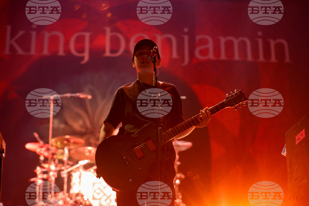 Breaking Benjamin - концерт
