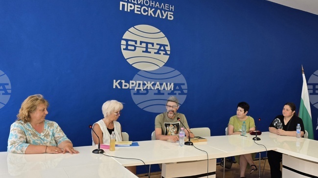 Творчеството на Пенчо Славейков и българският модернизъм бяха тема на дискусия в пресклуба на БТА в Кърджали и Хасково