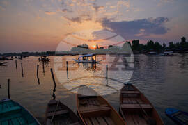 Climate Kashmir Lakes