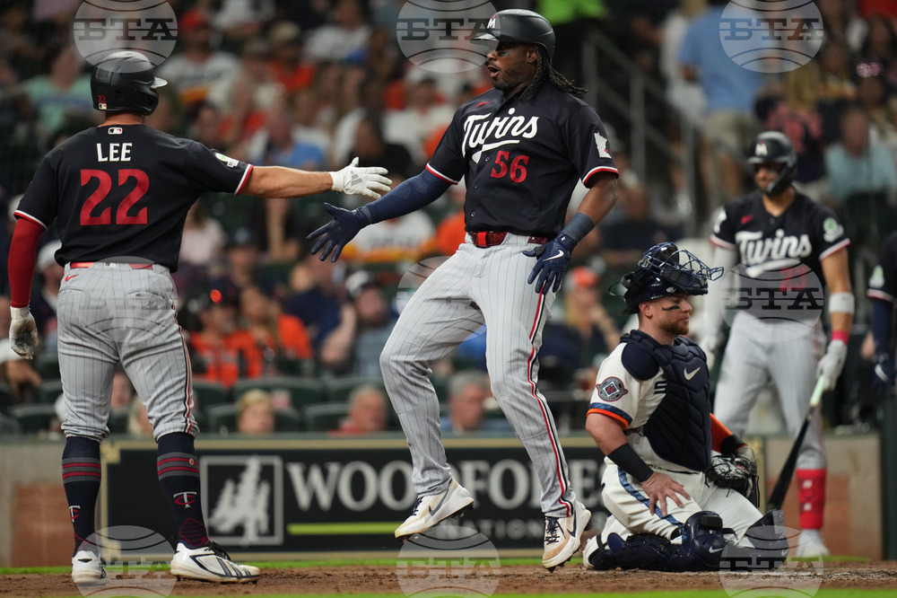 Twins Astros Baseball