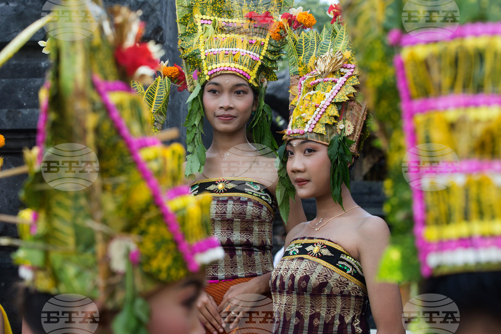 Indonesia Bali Dance Photo Gallery