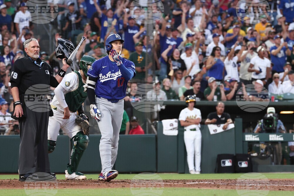 Dodgers Athletics Baseball