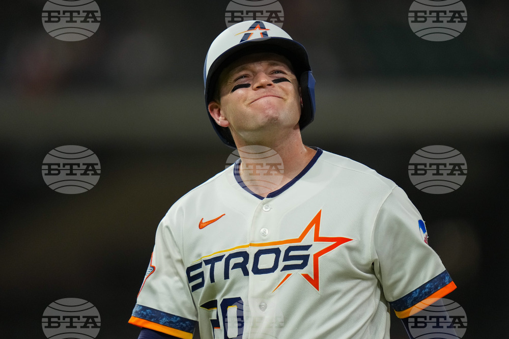 Twins Astros Baseball