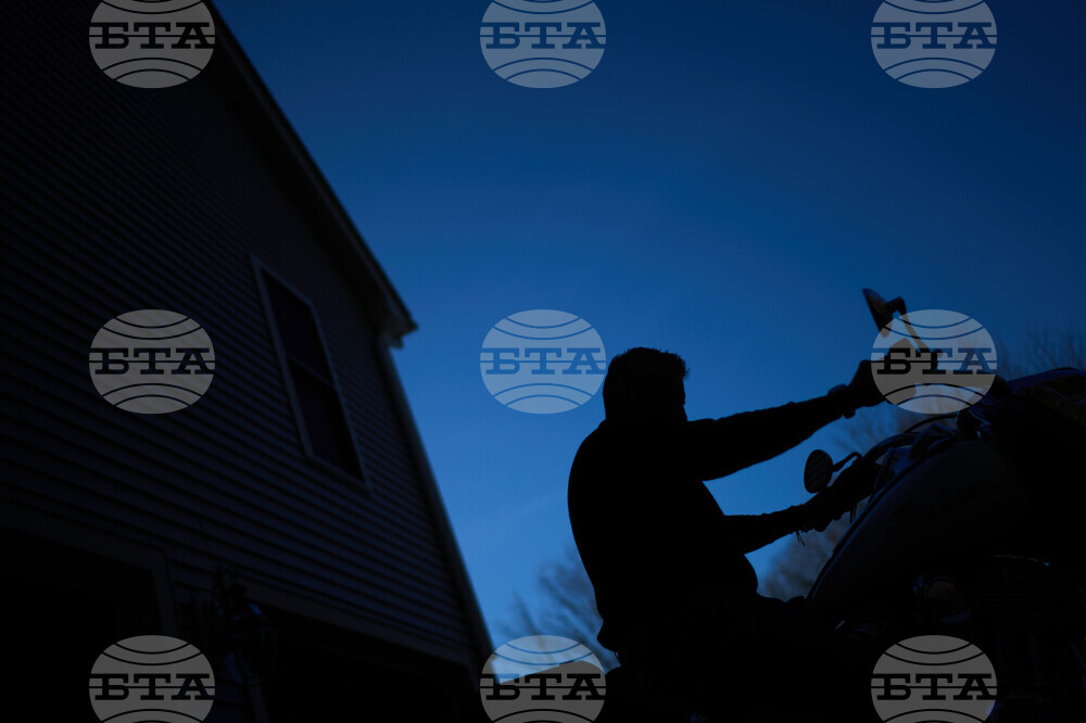 Global Scams Technology Photo Essay