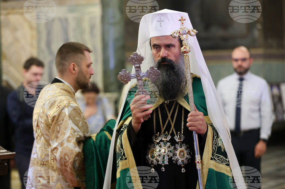 Патриаршеска катедрала "Св. Александър Невски" - Света литургия
