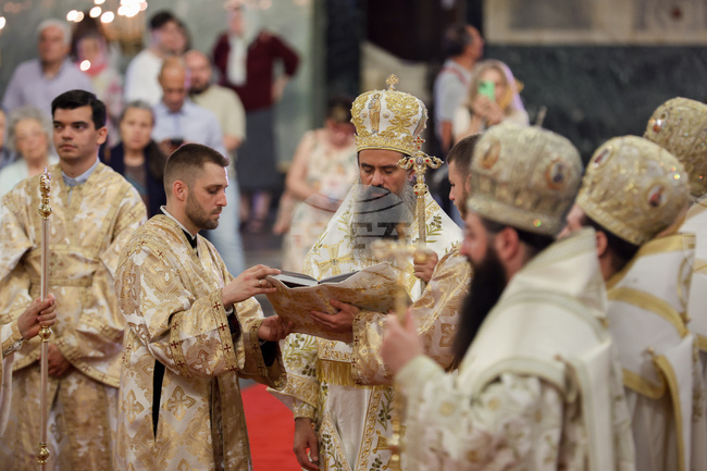 Трудно се поддава на осмисляне висотата на служението, с което Господ ни е удостоил, каза патриарх Даниил