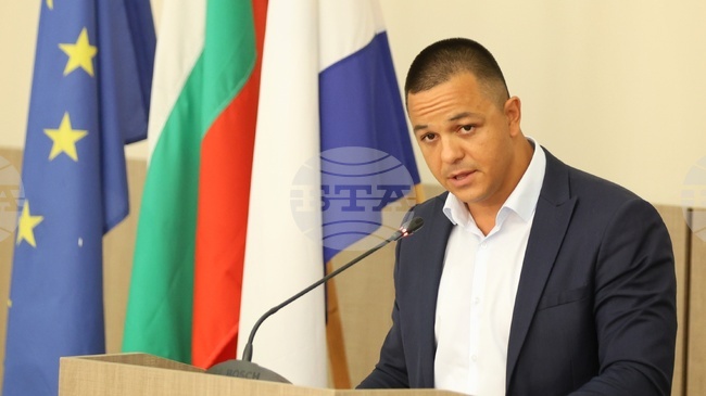 Цанко Цанков тръгва да атакува Ламанша от Англия до Франция