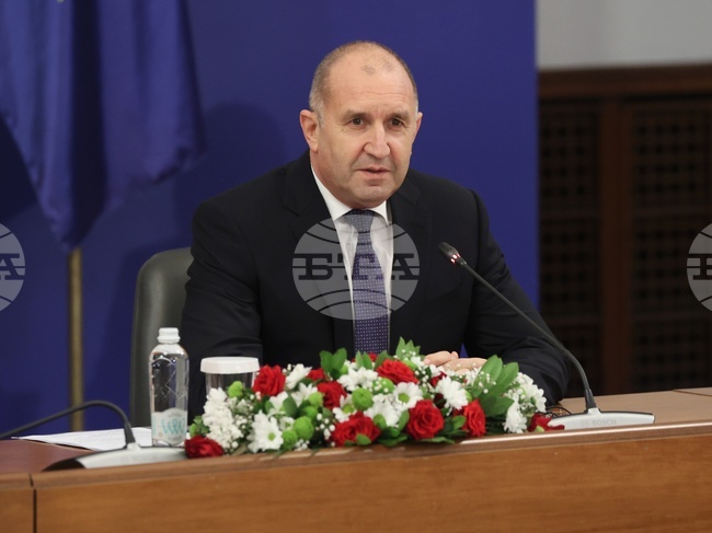 Намаляването на административната тежест за бизнеса и ефективният модел на публично-частно партньорство са ключови за икономиката, каза премиерът Радев 