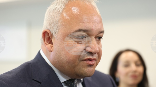 Реакцията на ГЕРБ може да е бърза, но не е много адекватна, написа вътрешният министър Иван Демерджиев