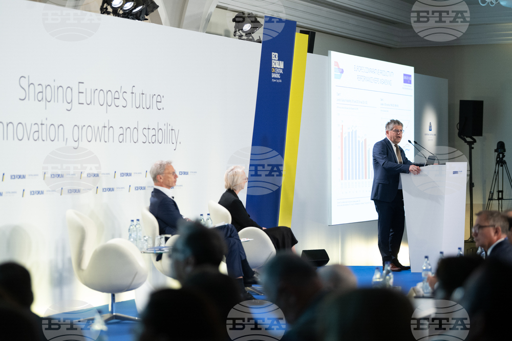 Artificial Intelligence Will Test Europe's Ability to Boost Productivity, Experts Say at ECB Forum in Sintra