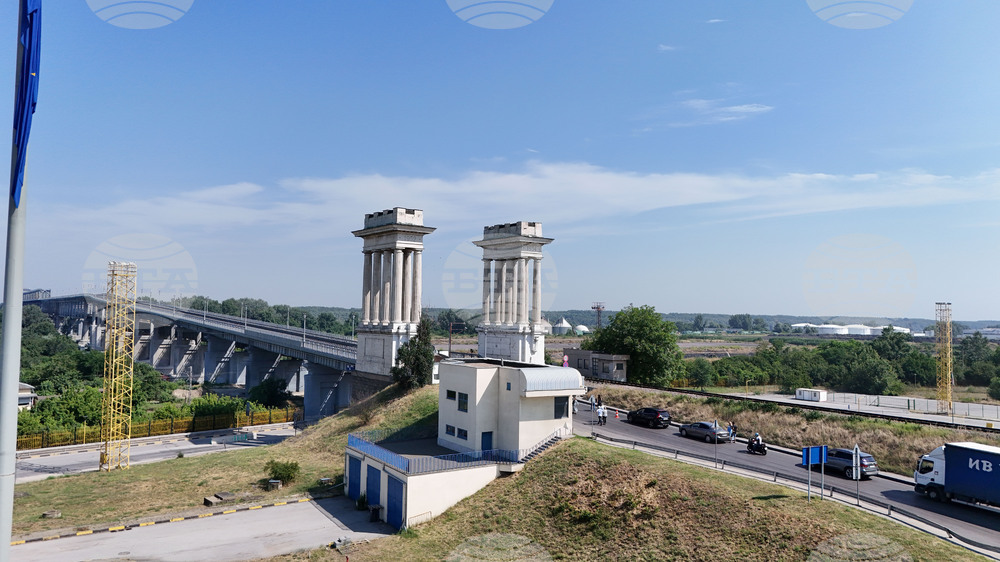 Русе - Дунав мост - възстановено движение