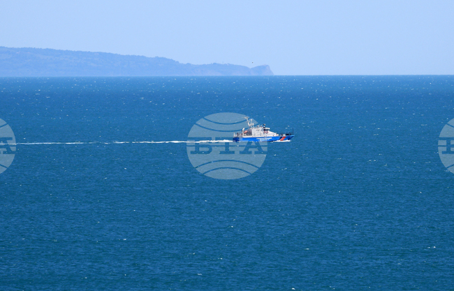 Турски товарен кораб е бил поразен от боен дрон в Черно море, като при атаката е загинал един член на екипажа, а трима са ранени