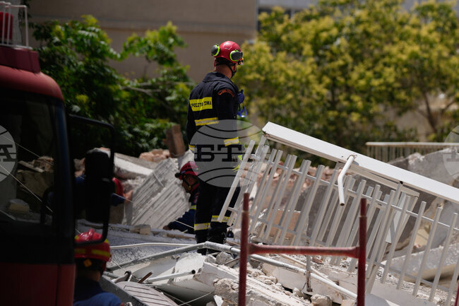 Greece Building Collapse