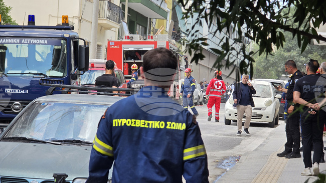 Местната власт в Атина одобри финансова помощ за семействата от срутилата се жилищна сграда; районът е обезопасен