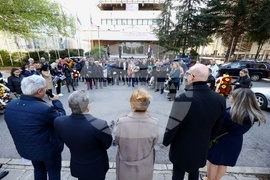 КНСБ - мемориална плоча