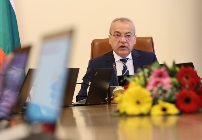 Стратегия за управление на държавния дълг за периода 2023-2025 г. прие служебният кабинет