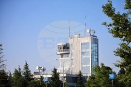 Бургас - летище - извънредно кацнал самолет