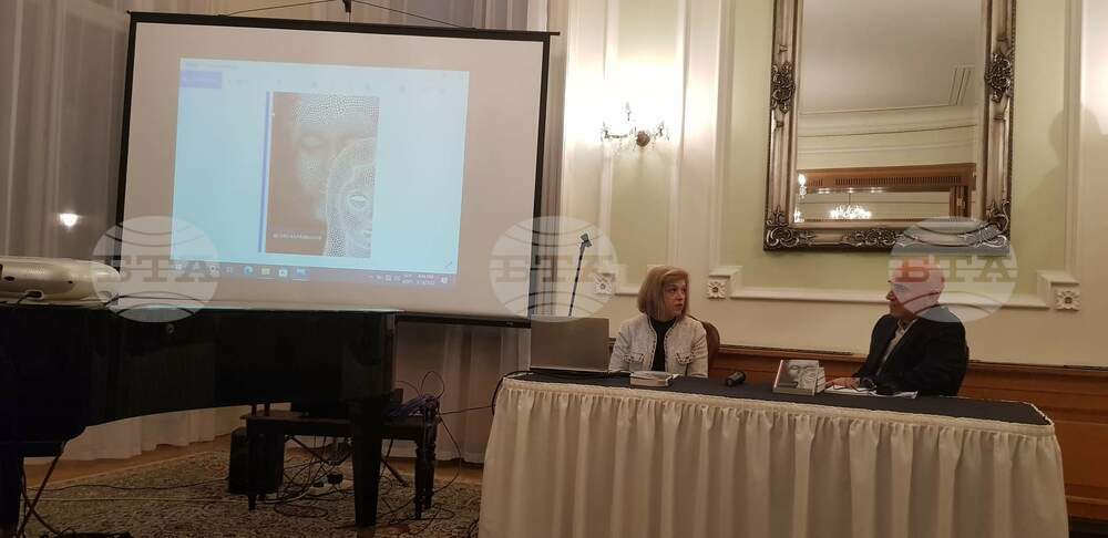 Първата книга на Велко Караиванов беше представена в Лондон