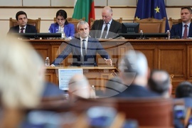 Народно събрание - заседание - Костадин Костадинов