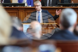 Народно събрание - заседание - Николай Денков