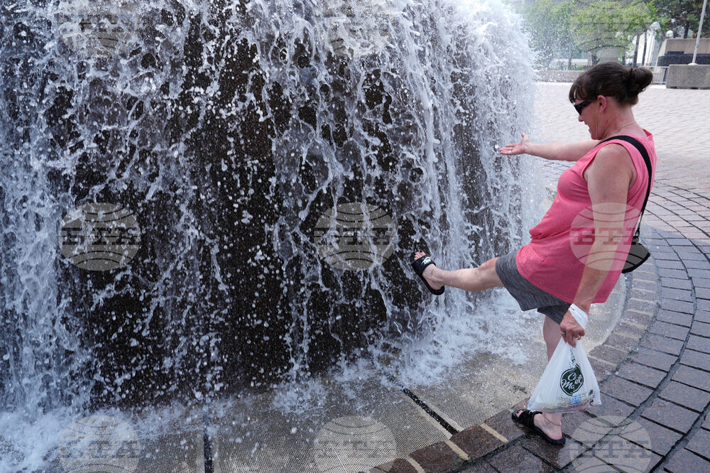 Extreme Weather Heat Detroit