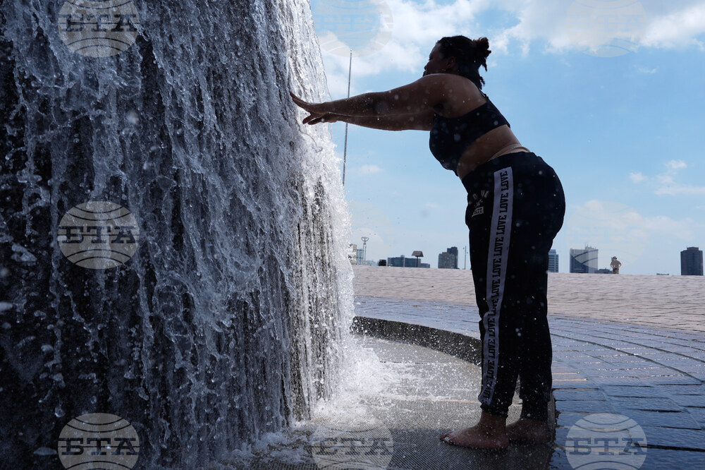 Extreme Weather Heat Detroit