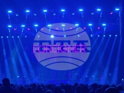 Публиката от концерта на Foreigner в София, снимка – Даниел Димитров/БТА