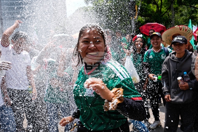 Mexico WCup Soccer Reaction