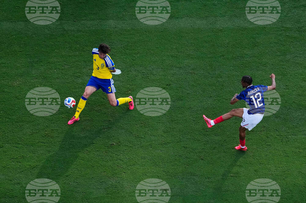 APTOPIX Sweden France WCup Soccer