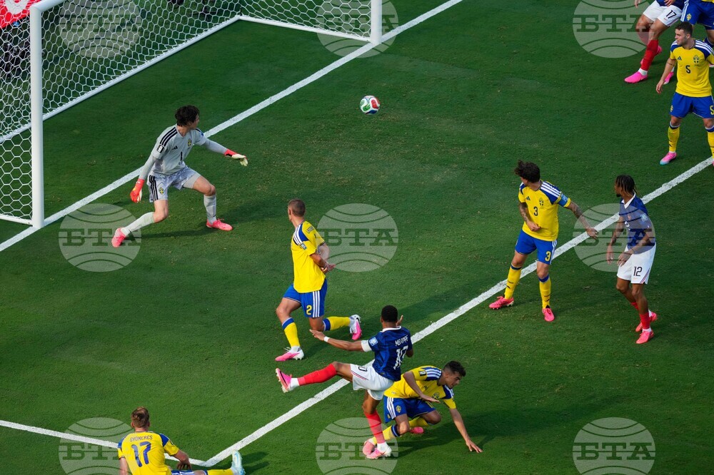 APTOPIX Sweden France WCup Soccer