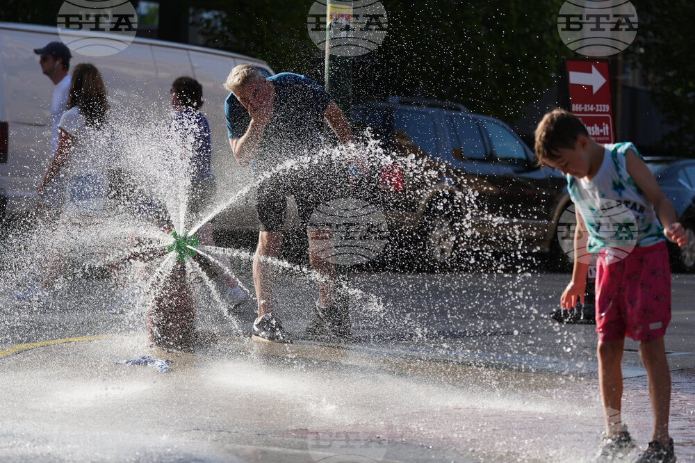 US Chicago Extreme Heat Weather